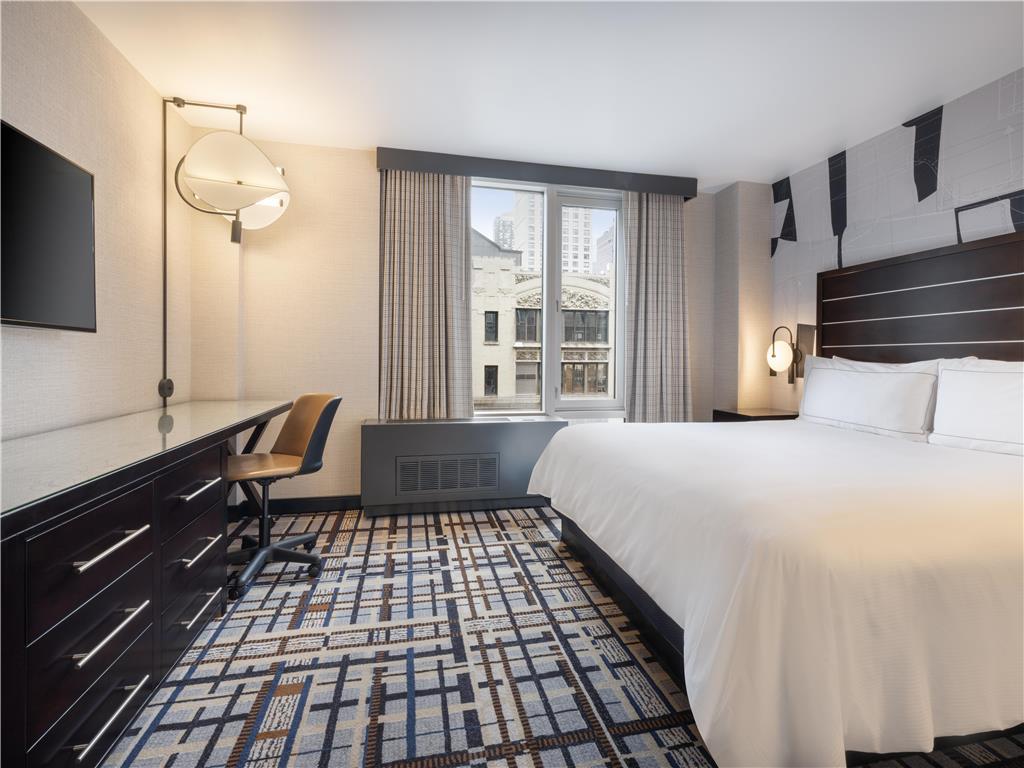 Hilton Fashion District Hotel 4*
